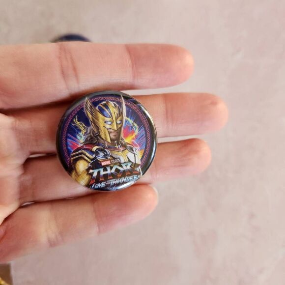 Thor bundle Little Golden Books 3 pins Collectors bag clip New Love & Thunder - Picture 3 of 7